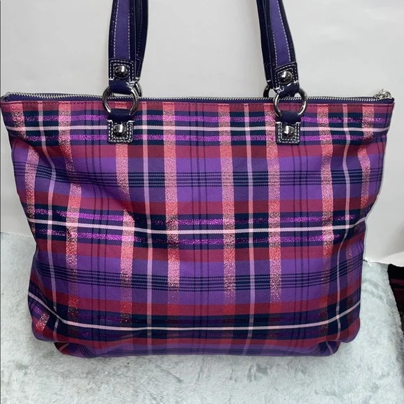 Coach ‘Poppy’ Tartan Plaid Glam Tote - Picture 4 of 12